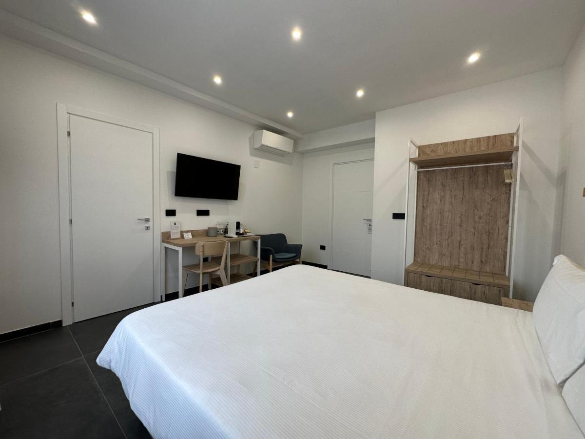 Ng Guest House Il Gallura أولبيا المظهر الخارجي الصورة